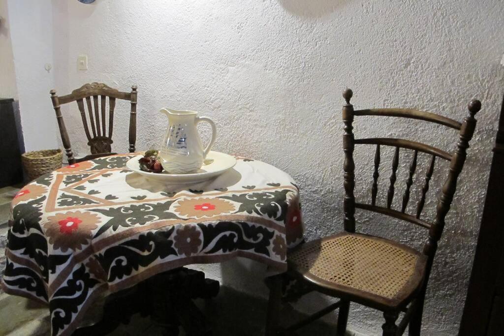 Blue Door Apartman Monemvasziá Kültér fotó
